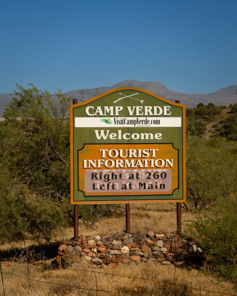 visit camp verde sign